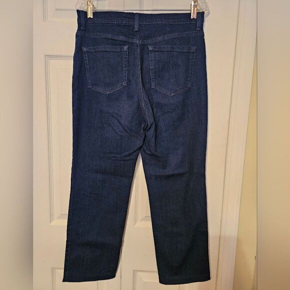 #090 Gloria Vanderbilt " Amanda" Dark Wash Straight Leg Jeans - Picture 3 of 7
